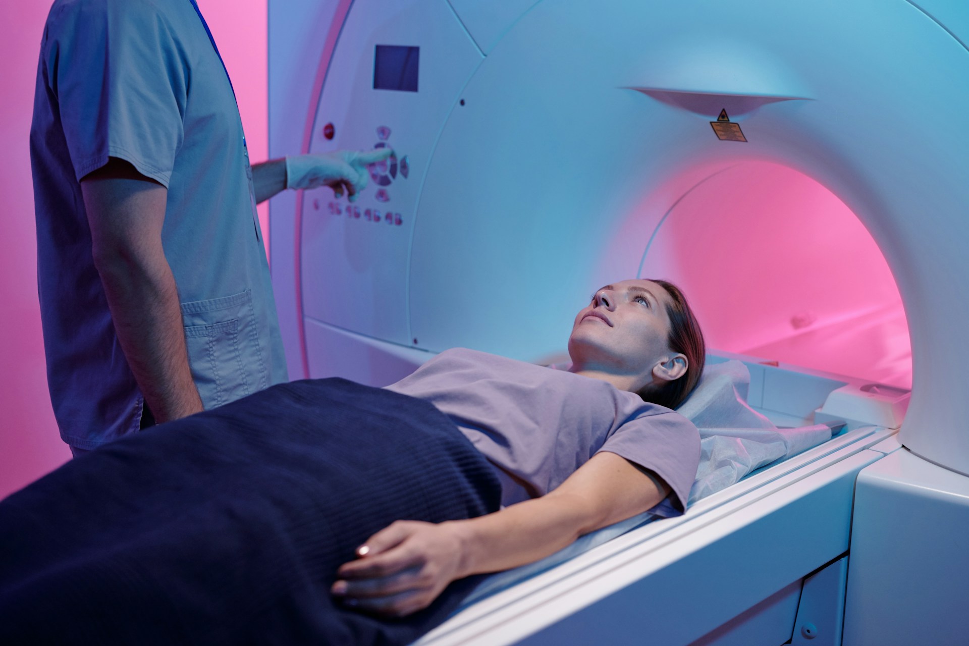 Advanced Screening Package<br><strong>$600/month</strong>